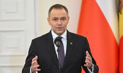 Sondaż. Polacy ocenili pracę prezydenta, Sejmu i Senatu