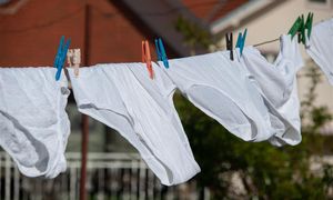 Jak często wymieniać bieliznę? Warto stosować "zasadę 50"