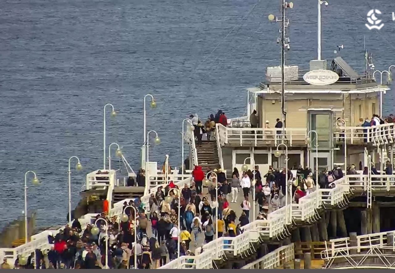 Była godzina 13:51. Kamera pokazała molo w Sopocie