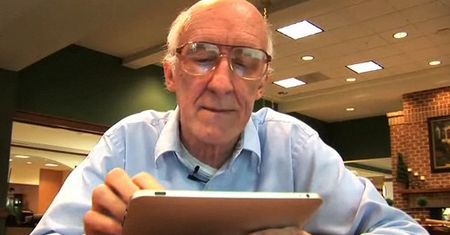 Polscy seniorzy nie lubią komórek oraz mobilnego Internetu. Dlaczego?