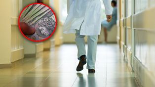 Tyle lekarz zarobi maksymalnie w miesiąc? Rząd chce ustalić limit