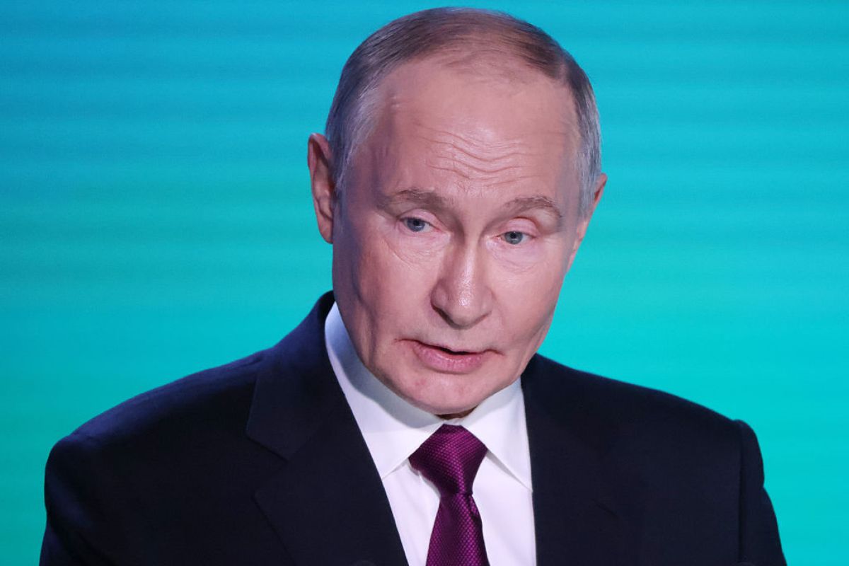 Plan pokojowy USA oznaczałby kapitulację Ukrainy? Putin zabrał głos