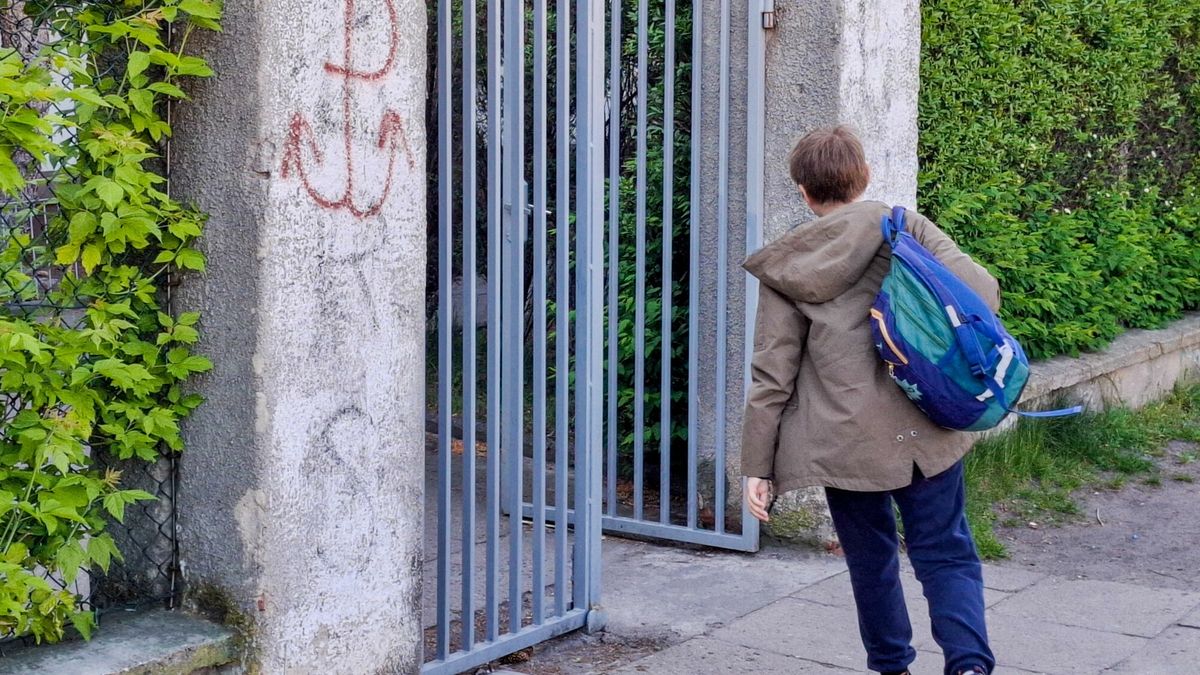 Absencja w szkołach pod kontrolą. Nowe grzywny nawet do 50 tys. zł