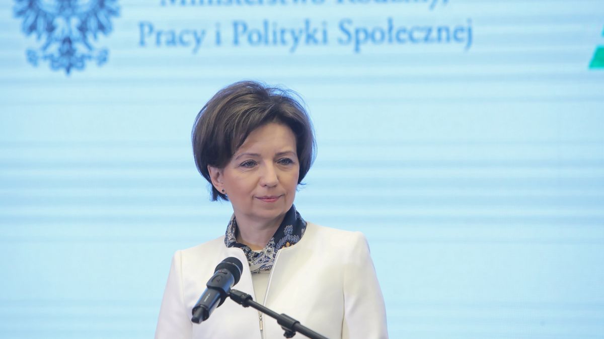 Marlena Maląg zapewniła, że "państwo wytrzyma ciężar wypłacania 500 plus"