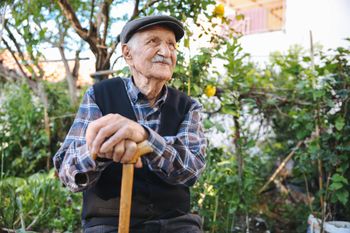 Adres decyduje o długowieczności? W tych miejscach w Polsce żyje się najdłużej