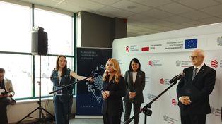 Grenda zabrała głos ws. polityka KO. "Dyrektorzy placówek muszą być czujni"