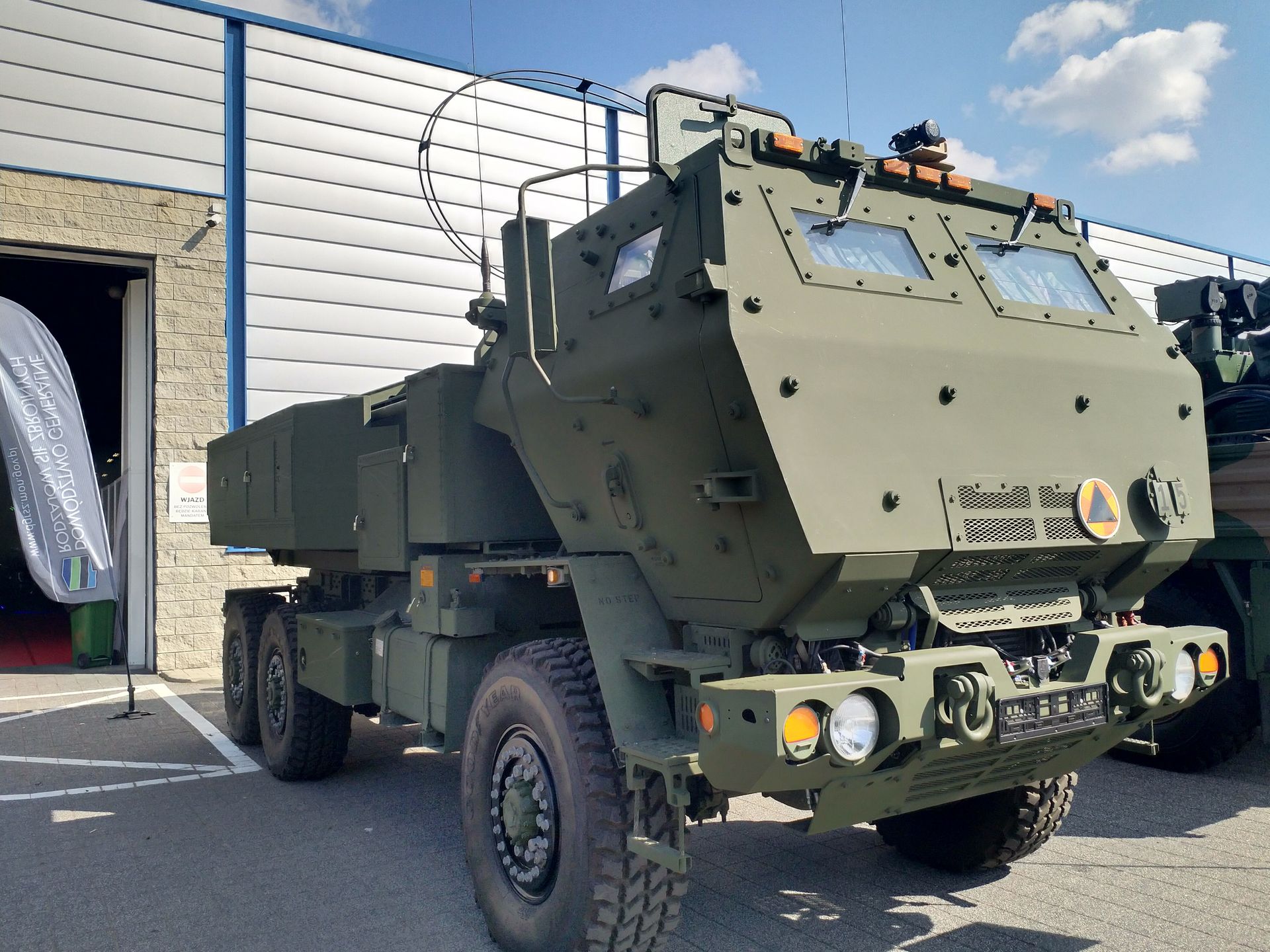 M142 HIMARS jeszcze w konfiguracji amerykańskiej w służbie SZRP. 