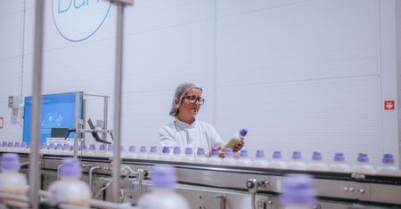 Nutricia zwiększa dostępność żywienia dojelitowego. Produkty z Polski trafiają do pacjentów z całego świata