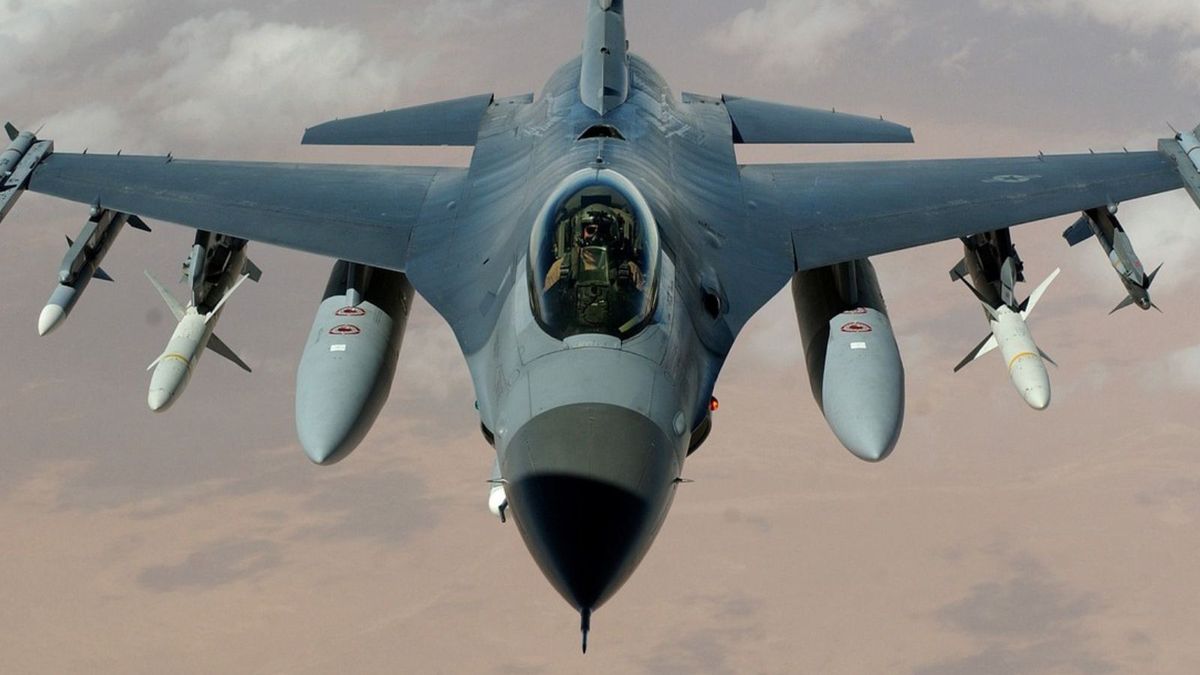 Amerykański F-16 (zdjęcie ilustracyjne)