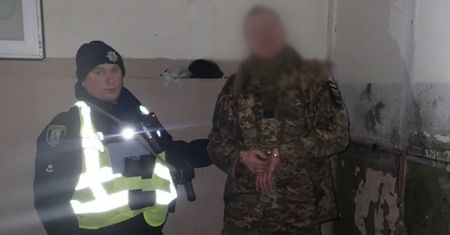 Dezerter zaatakował w Kijowie. Dźgnął dwie osoby