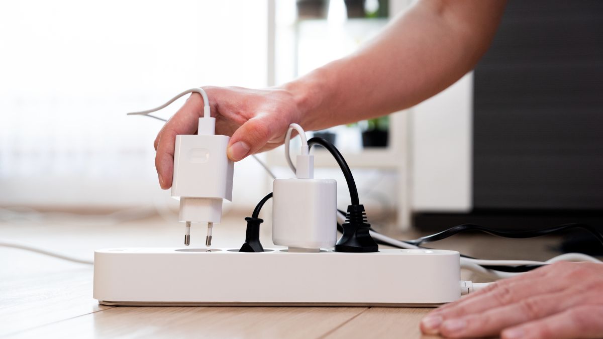 Odłączenie niektórych urządzeń może zakłócić ich działanie