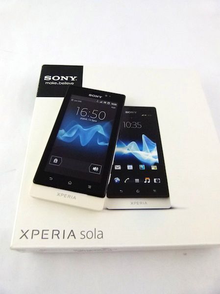 Sony Xperia sola | fot. Adam Bialic