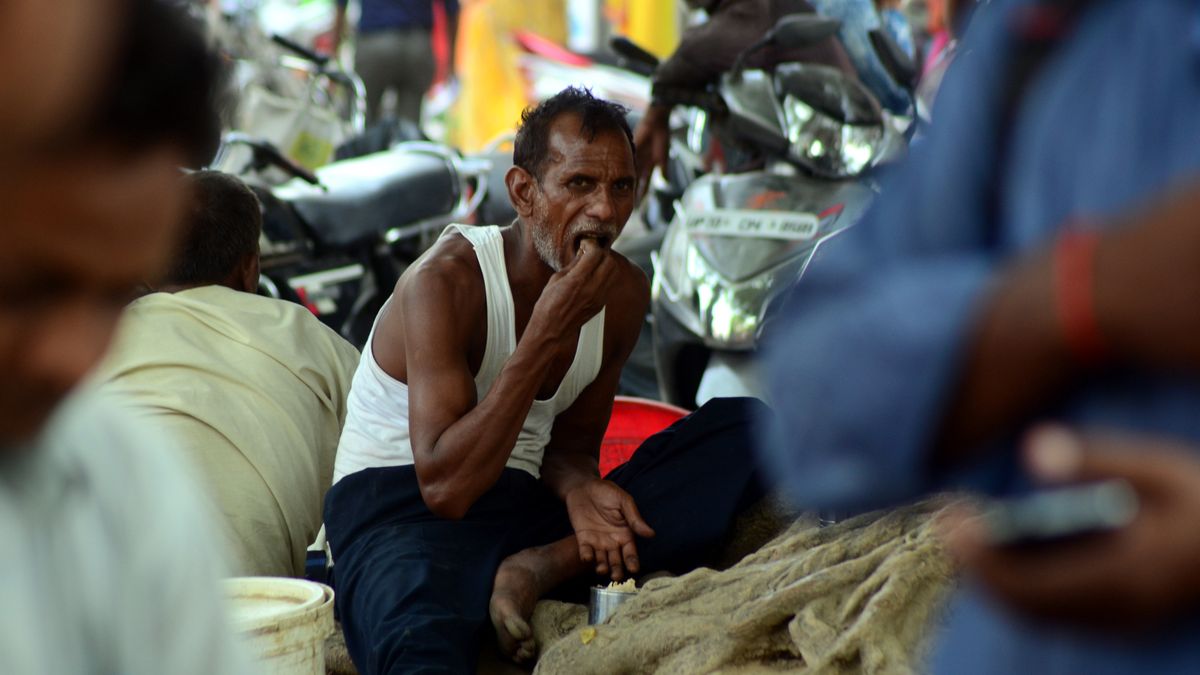 Głód spowodowany pandemią koronawirusa może zabić więcej osób niż sama choroba, ostrzega Oxfam