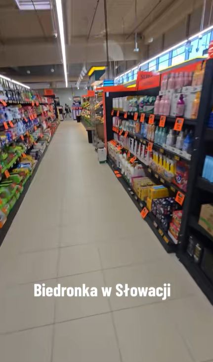 Pokazał, jak wygląda Biedronka na Słowacji.