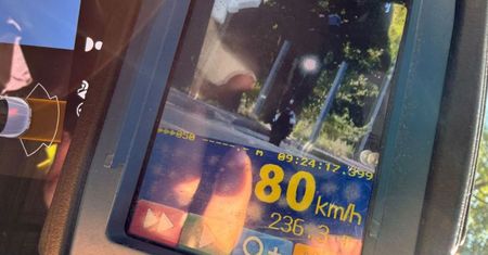 Rzgów: Zdjął blokadę i rozpędził hulajnogę do 80 km/h. Wpadł podczas kontroli