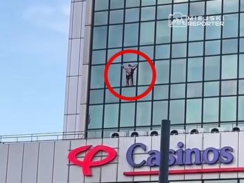 Sceny w Warszawie. 24-latek wspiął się na hotel