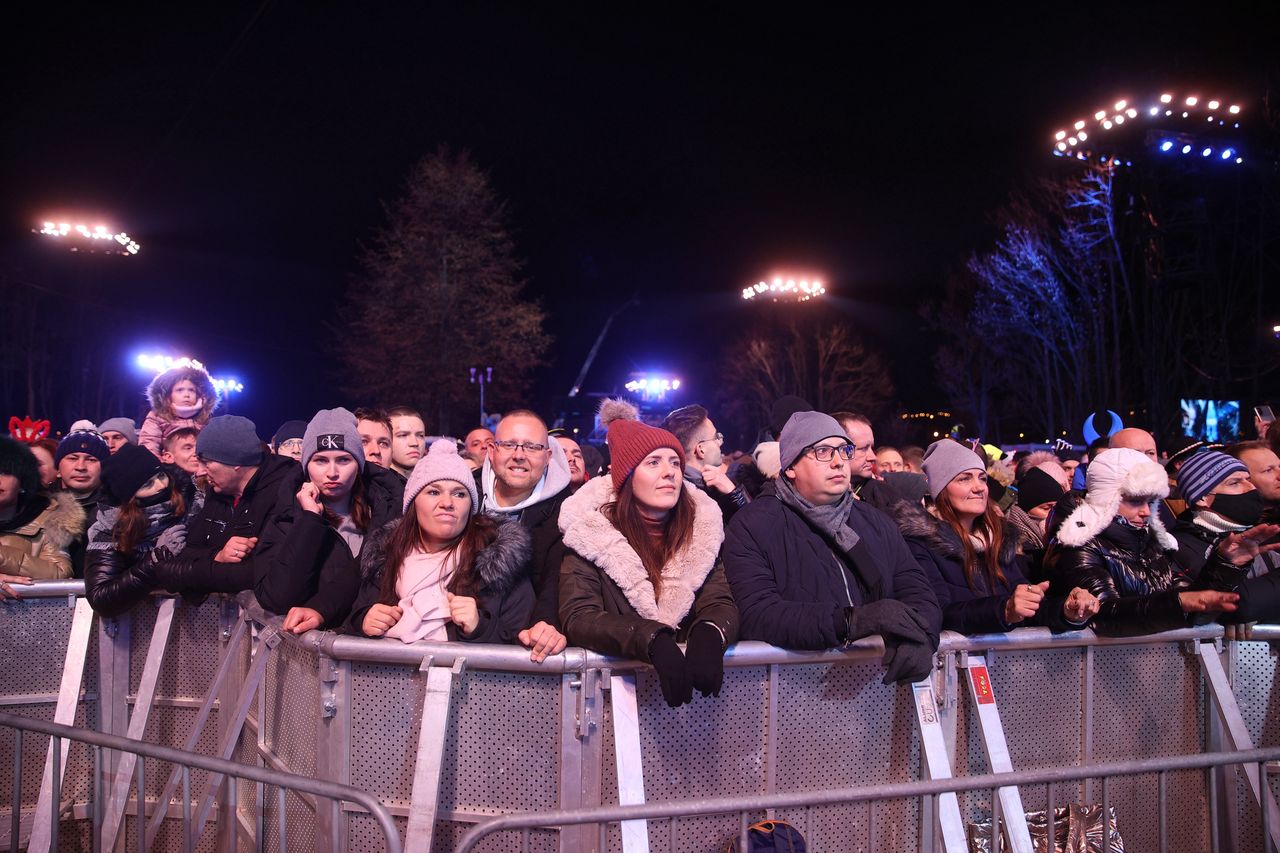 Puste apele o maseczki na Sylwestrze Marzeń. Widzowie dostrzegli Kurskich