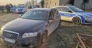 Nowa Wieś: Pościg za pijanym kierowcą. Policjanci użyli kolczatki drogowej