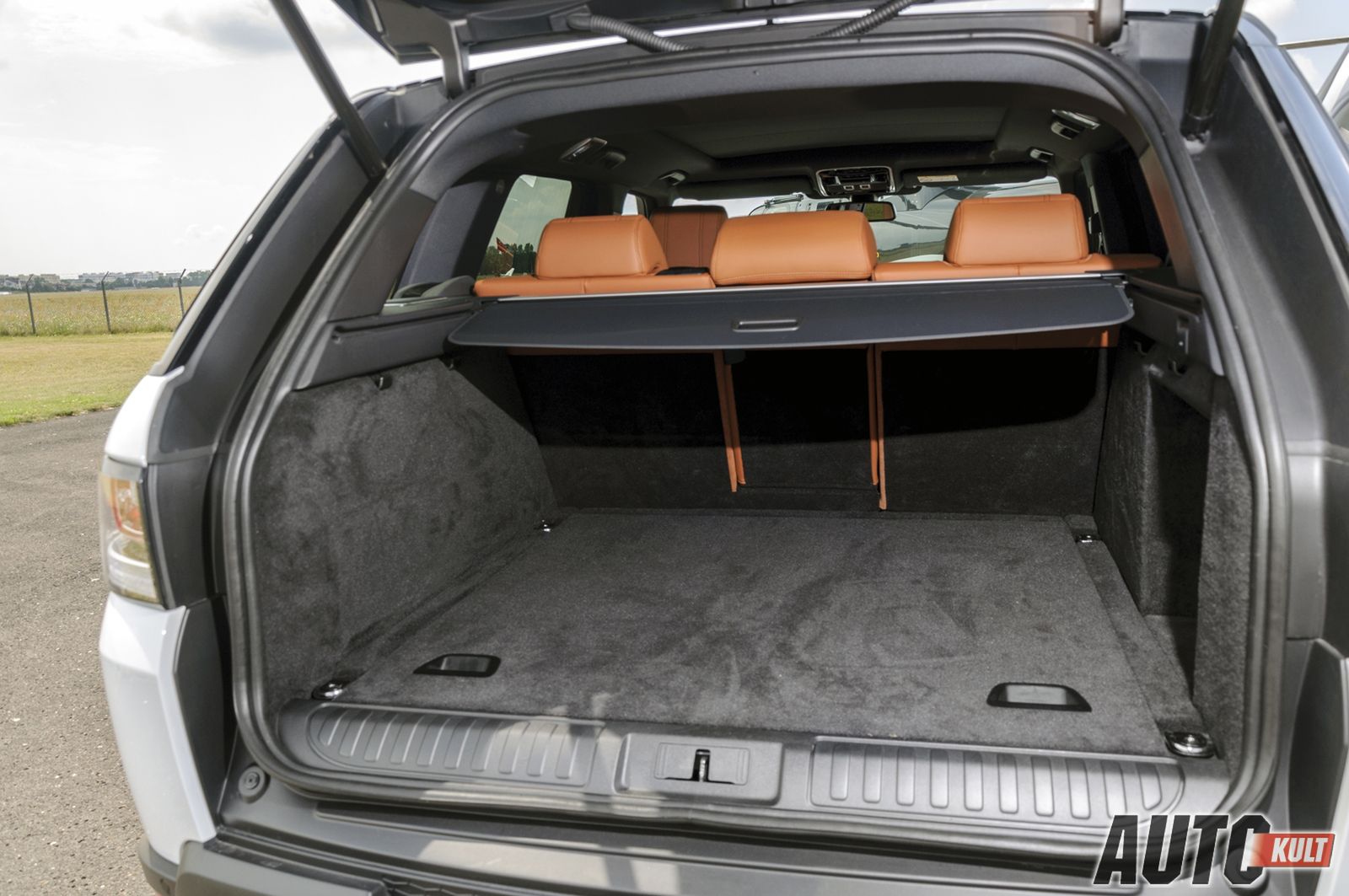 Range Rover Sport 4,4 SDV8 HSE Dynamic - test [galeria zdjęć] 18