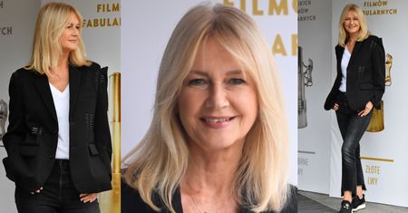 Uśmiechnięta Grażyna Torbicka pozuje w młodzieżowej stylizacji na Festiwalu Filmowym w Gdyni (FOTO)
