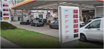 Benzyna po 9,5 zł w Niemczech. Nagranie ze stacji paliw w Świnoujściu