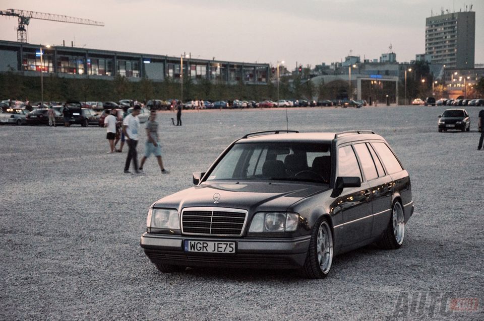 Czwartkowy spot Youngtimer Warsaw pod Stadionem Narodowym [galeria autokult.pl] 42