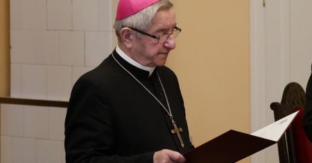 Emerytowany arcybiskup w zupełnie nowej roli. Teraz będzie... sołtysem