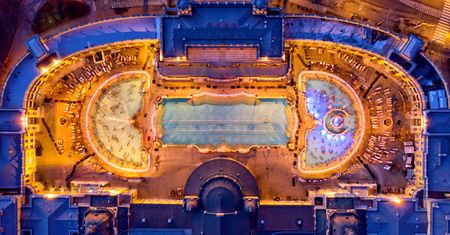 Termy Szechenyi w Budapeszcie. "Bez grama plastikowej tandety"