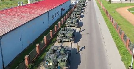 Czołgi wkrótce ruszą na ulice. Wojsko szykuje się na defiladę