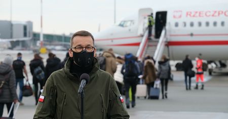 Mateusz Morawiecki: polscy medycy ruszają na Słowację. Pomogą w testowaniu
