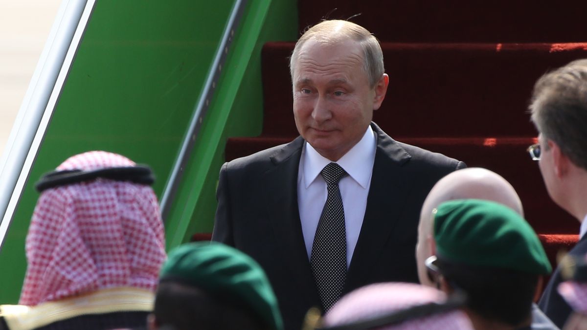 Rosja i Arabia Saudyjska będą rozmawiać o sytuacji na rynku ropy naftowej. Zdjęcie ilustracyjne