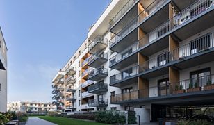 Sprzedał 13 mieszkań. Inwestował latami. Tłumaczy powody