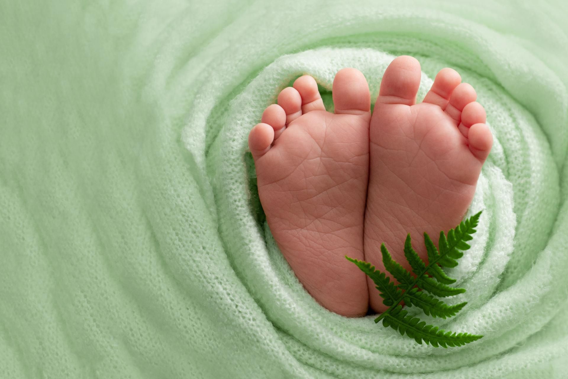 By paznokcie dzieci były zdrowe, należy pielęgnować je w odpowiedni sposób