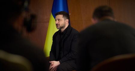 "Grają z prezydentem Trumpem". Zełenski nie ma wątpliwości