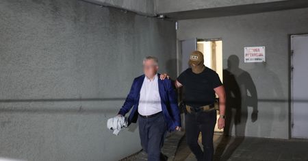 Cz. wyszedł z prokuratury. Krótki komentarz