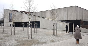 Oświęcim: Centrum Obsługi Odwiedzających Muzeum Auschwitz-Birkenau nominowane do prestiżowej nagrody