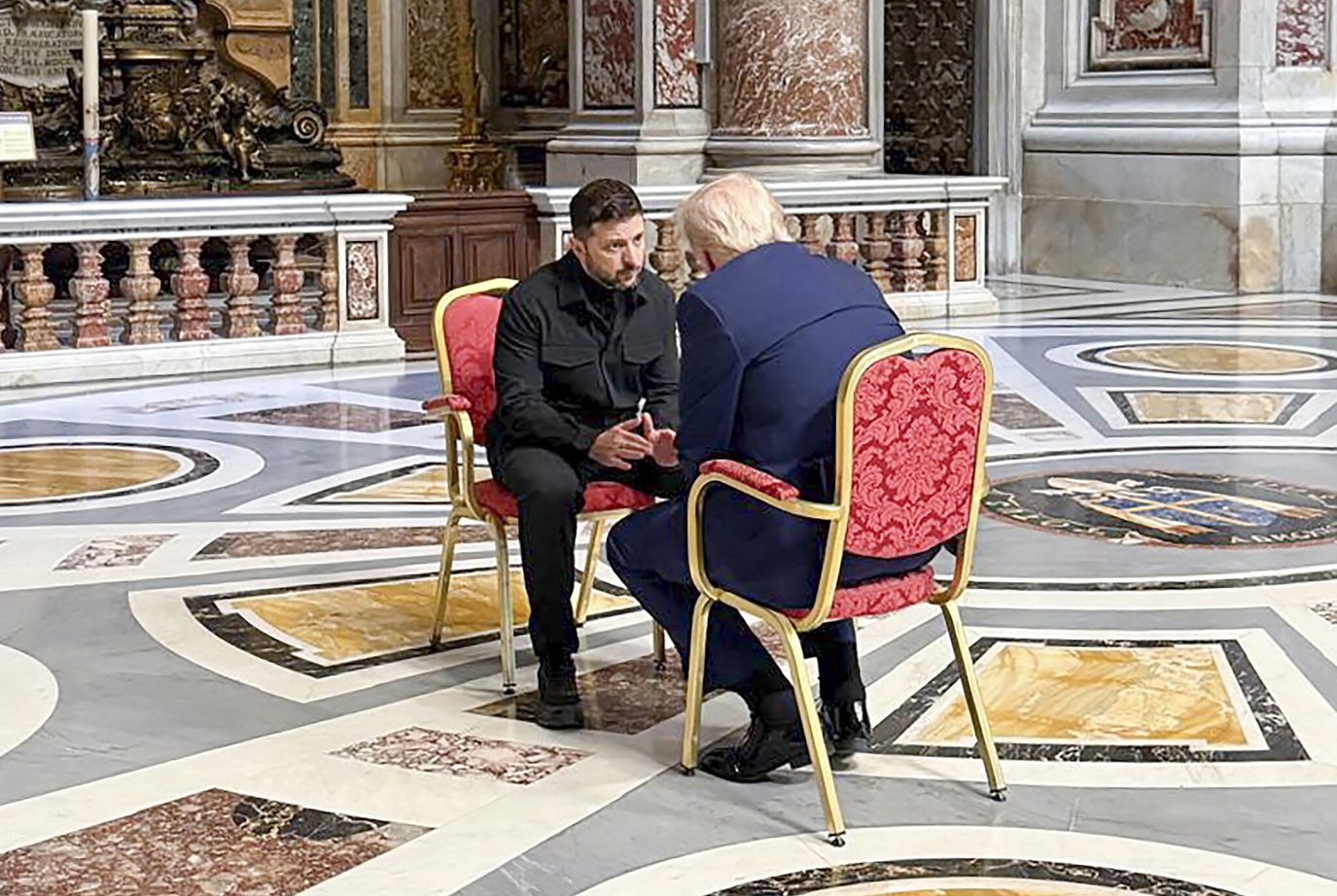 Zełenski dzwonił do Trumpa. Jest komentarz Białego Domu