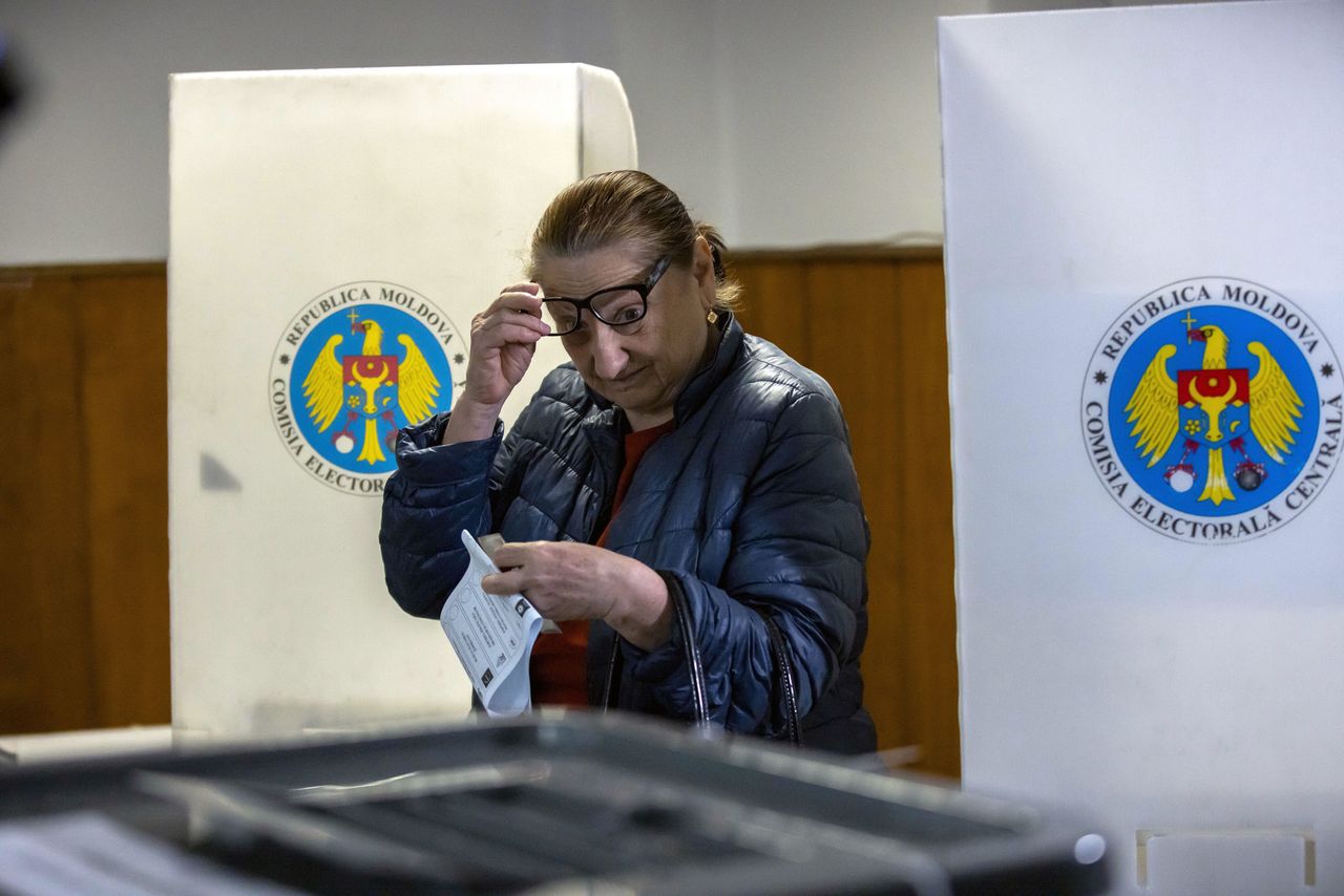 Wybory w Mołdawii: Partia PAS blisko zwycięstwa, napięcia na ulicach