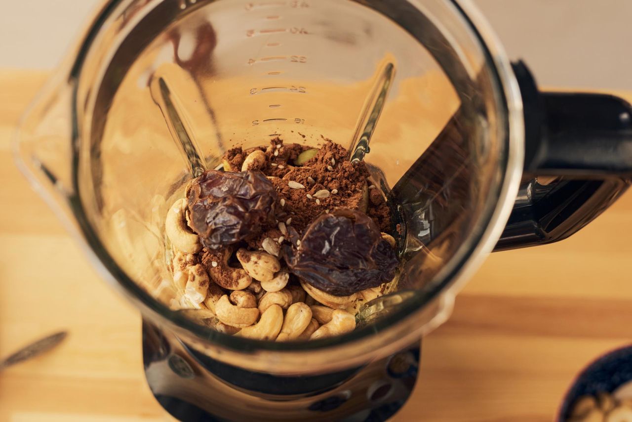 Odchudzające śniadanie. Spala tłuszcz i rozbija złogi