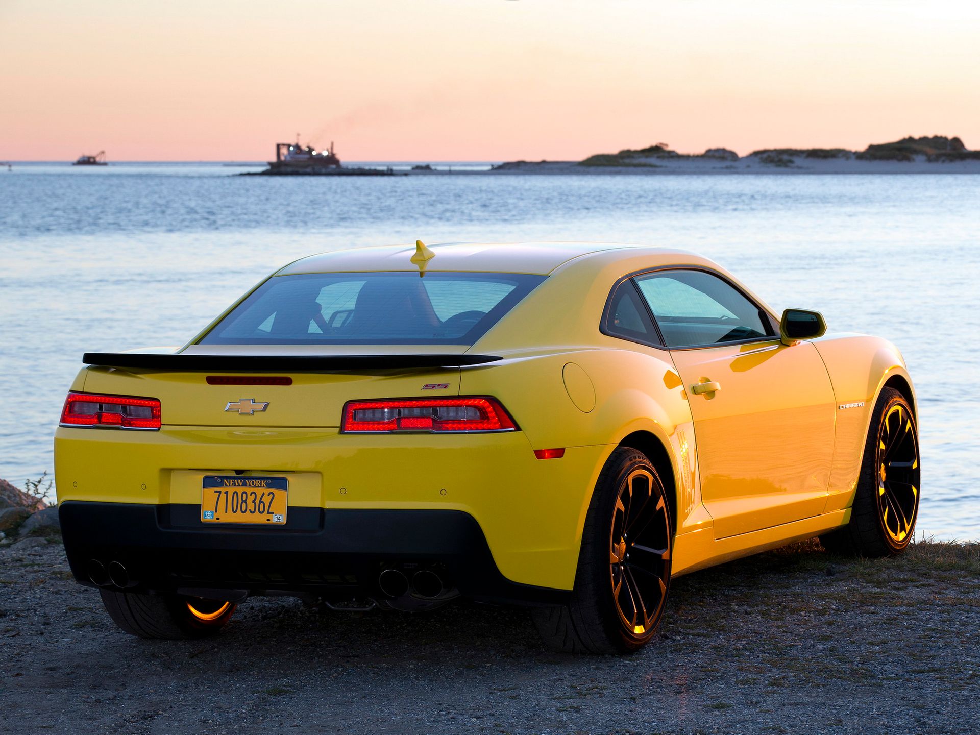 Ewolucja amerykańskiej legendy: Chevrolet Camaro 98