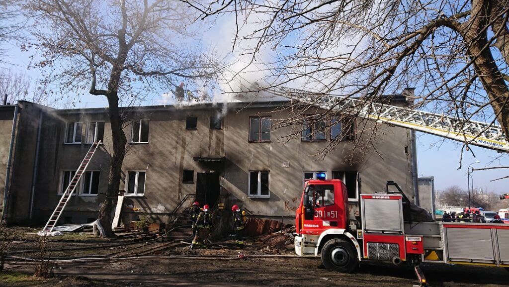 Pożar budynku mieszkalnego przy ul. Wrońskiej 5B w Lublinie | fot. KM PSP Lublin