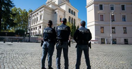 Zrobili inaczej niż Polska. Włosi wydają Ukraińca
