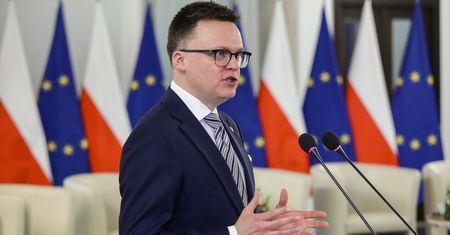 Hołownia o rekonstrukcji rządu. "Czuję się pominięty"