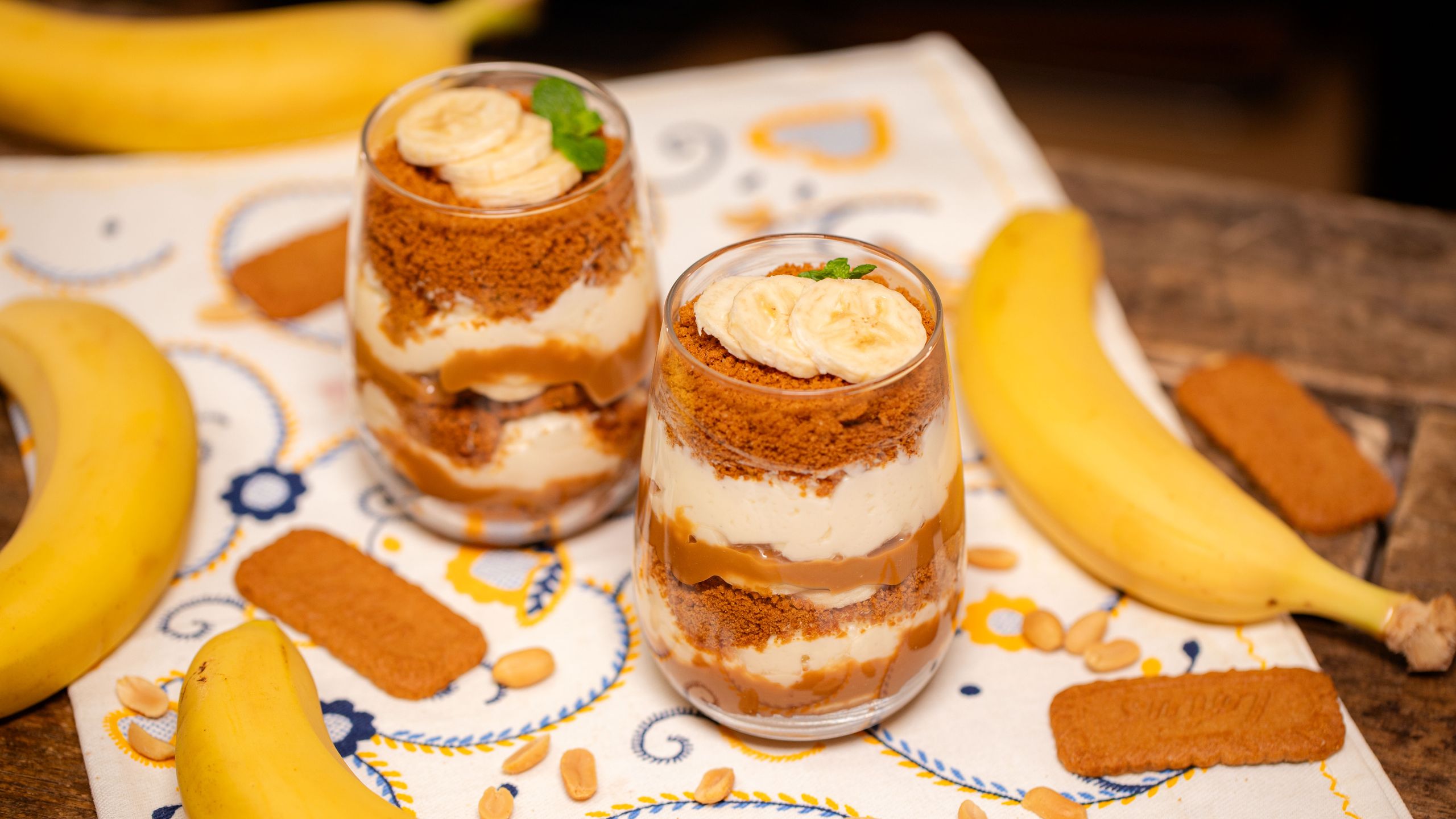 Mini Banoffee bez pieczenia zrobisz w 15 minut. Goście nie będą kryli ...