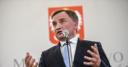 Zbigniew Ziobro chce bezwzględnego dożywocia. Minister w KPRM nie ukrywał emocji