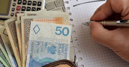 Wzrost stóp procentowych uderzył w multidłużników