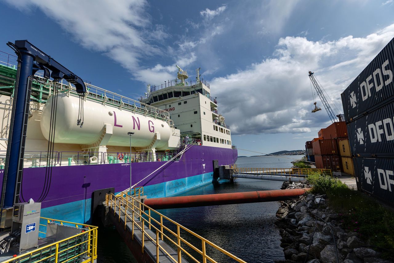 Rosyjski gaz wciąż trafia do UE. Te kraje go importują