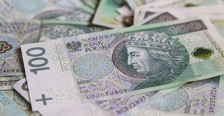 Waloryzacja rent i emerytur, trzynasta i czternasta emerytura - jak będą wyglądać świadczenia dla seniorów w 2021 roku?
