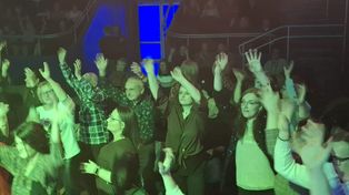 Radom: ABBA Show. Zespół FAAN porwał publiczność podczas Radom ARt Night w Resursie Obywatelskiej. Zobaczcie zdjęcia