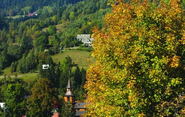 Zawoja. Kościół. Atrakcje. Miejsca niezwykłe na weekend